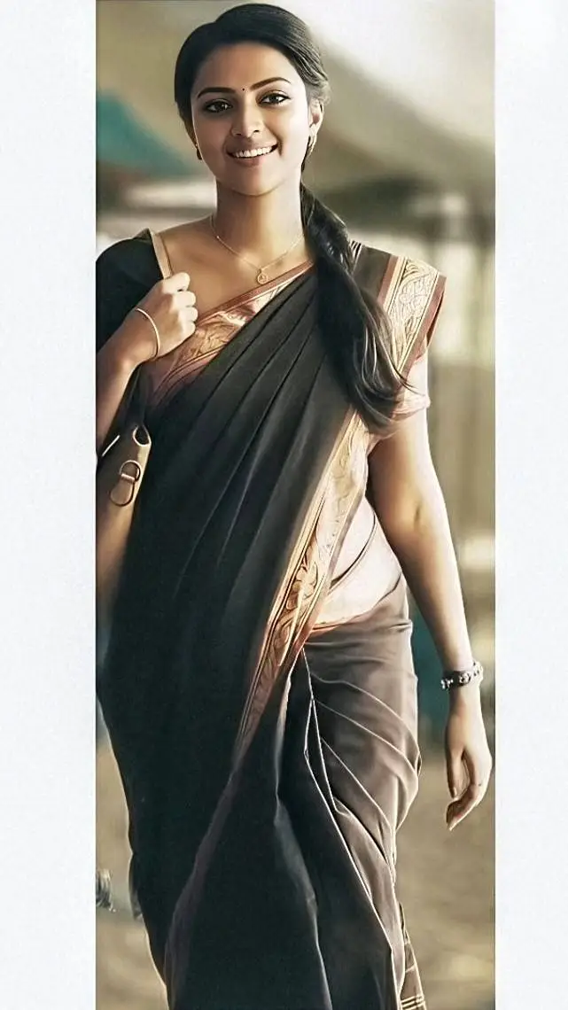 ai character: Shanthi background