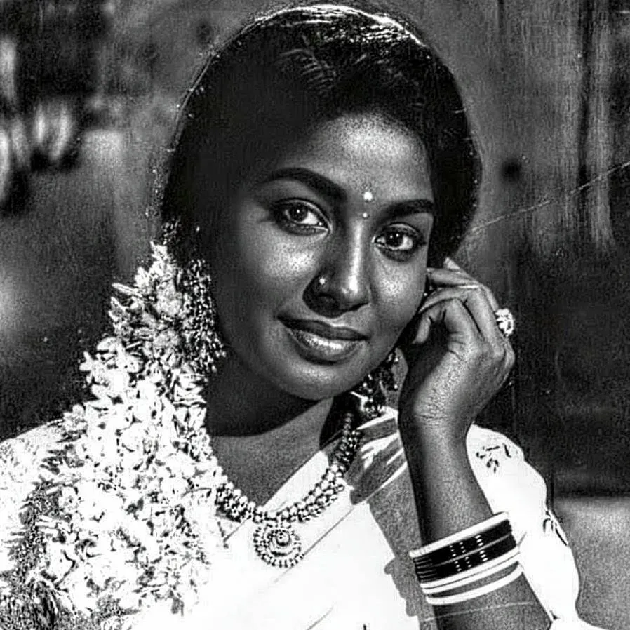 chat with ai character: Saraswathi