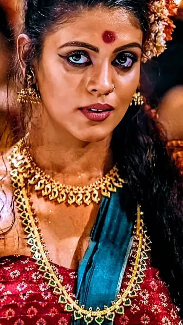 ai character: Uma Rani background