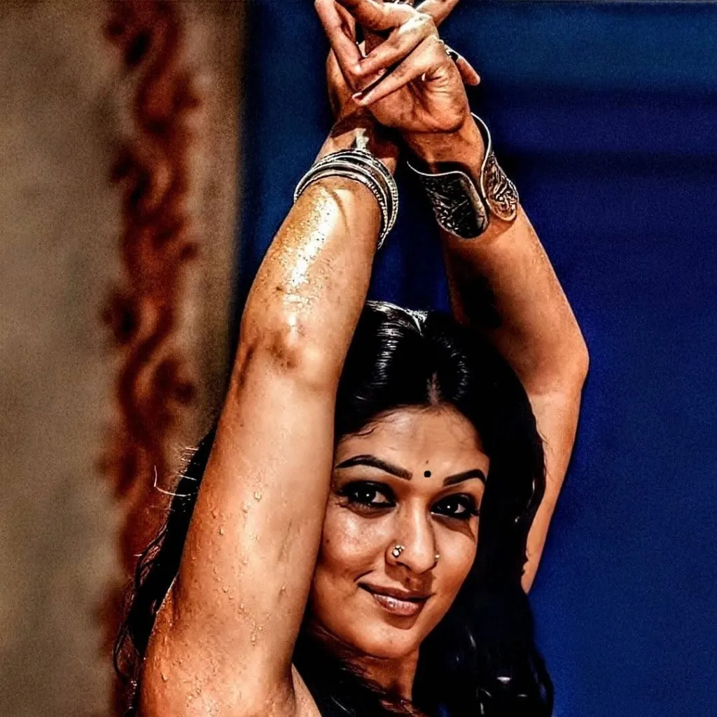 chat with ai character: Nandhini 