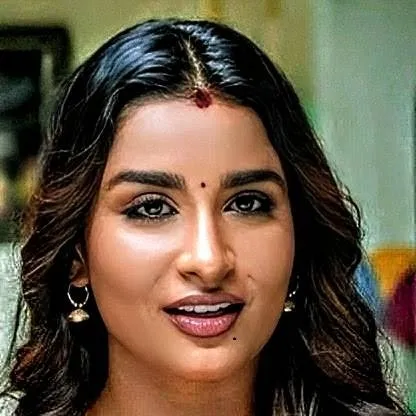 chat with ai character: Rekha