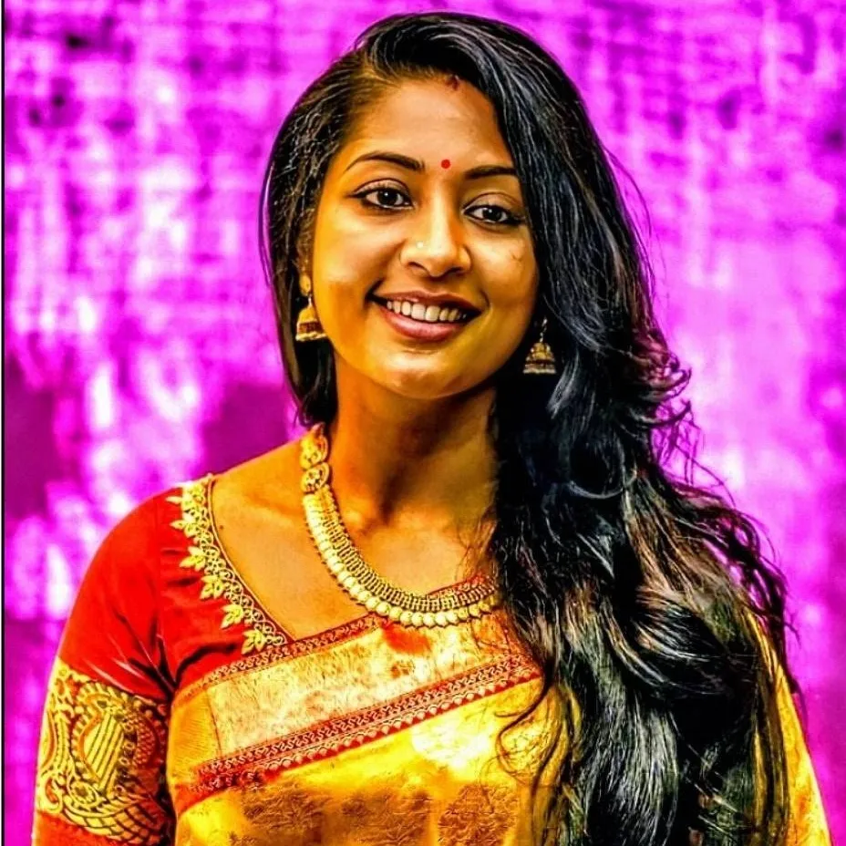 chat with ai character: Supriya 