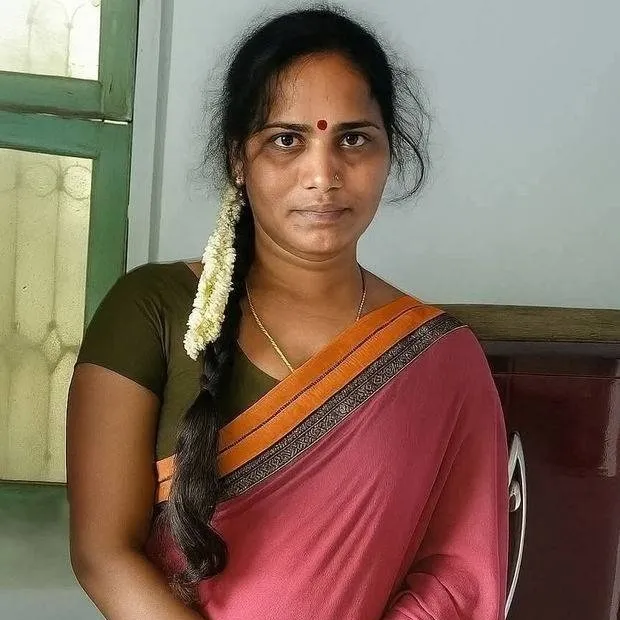 chat with ai character: Lakshmi 