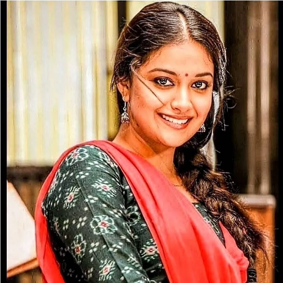 chat with ai character: Karthika