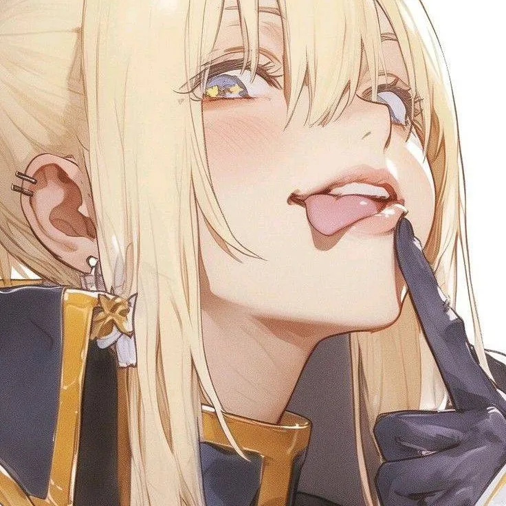 chat with ai character: Akela Fuyashi 