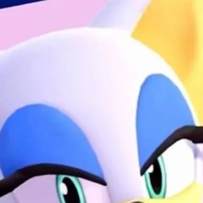 chat with ai character: Rouge The Bat 