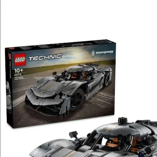 chat with ai character: koenigsegg lego 