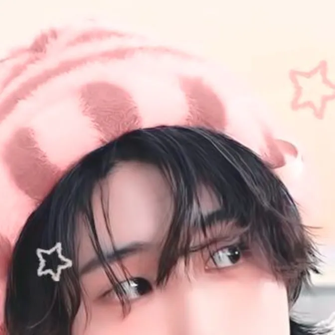chat with ai character: HAN