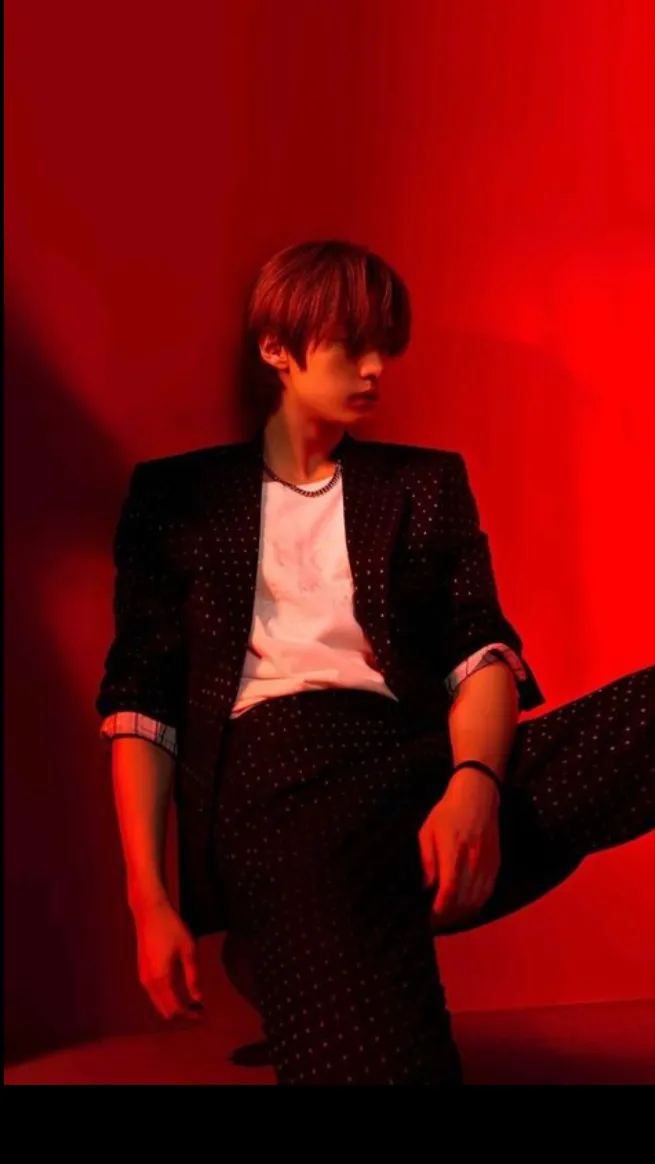 ai character: MINHO background