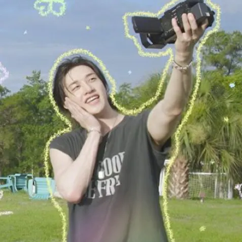 chat with ai character: BANGCHAN