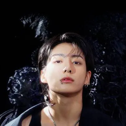 chat with ai character: Jeon Jungkook 