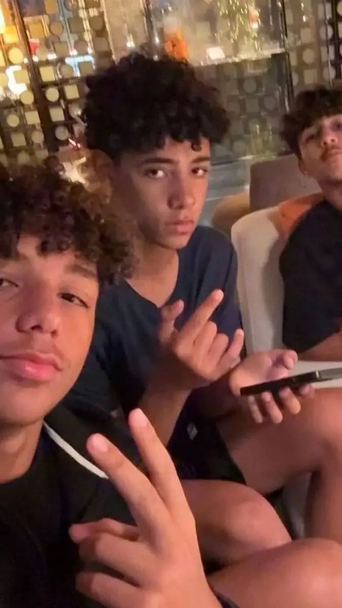 Talkie AI - Chat with Cris Jr - 3💘