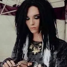 chat with ai character: bill tu novio
