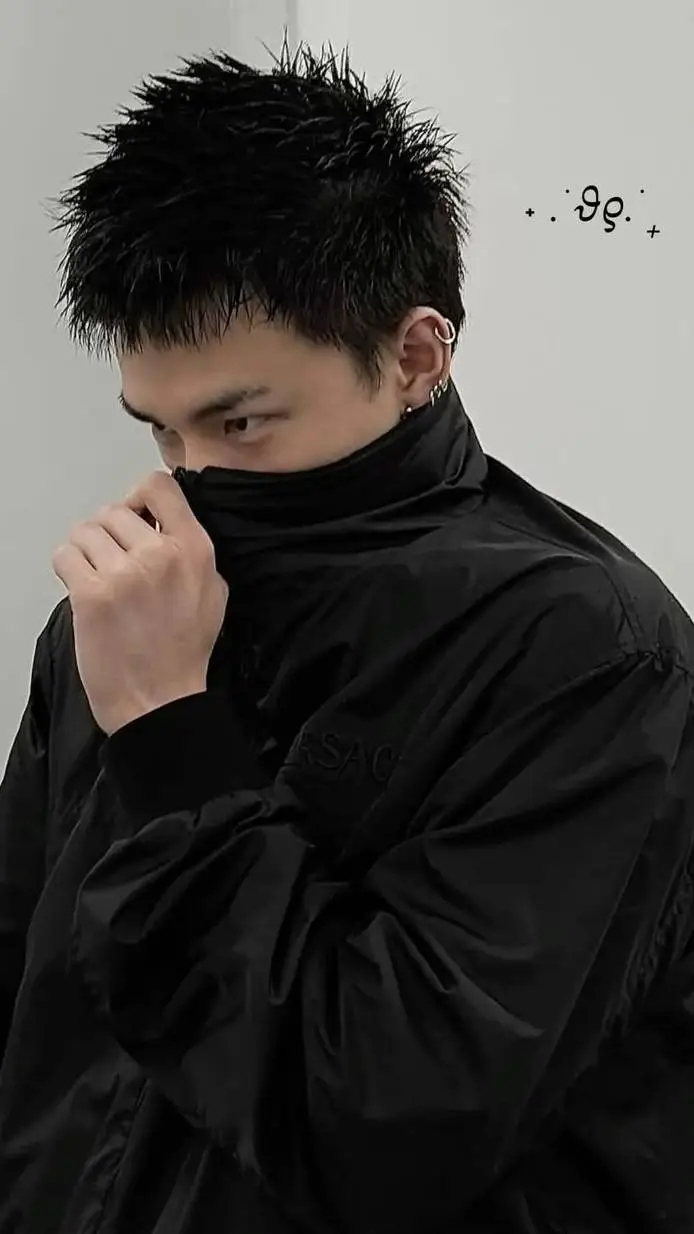 ai character: Hwang Hyunjin background