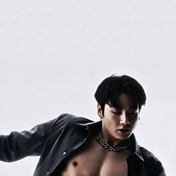 chat with ai character: Jeon Jungkook 