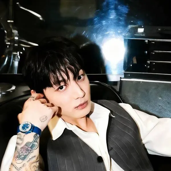 chat with ai character: Jeon Jungkook 