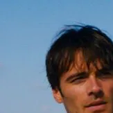 chat with ai character: Raf