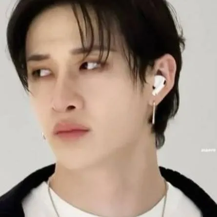 chat with ai character: Bangchan (bl)
