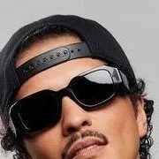 chat with ai character: Bruno Mars