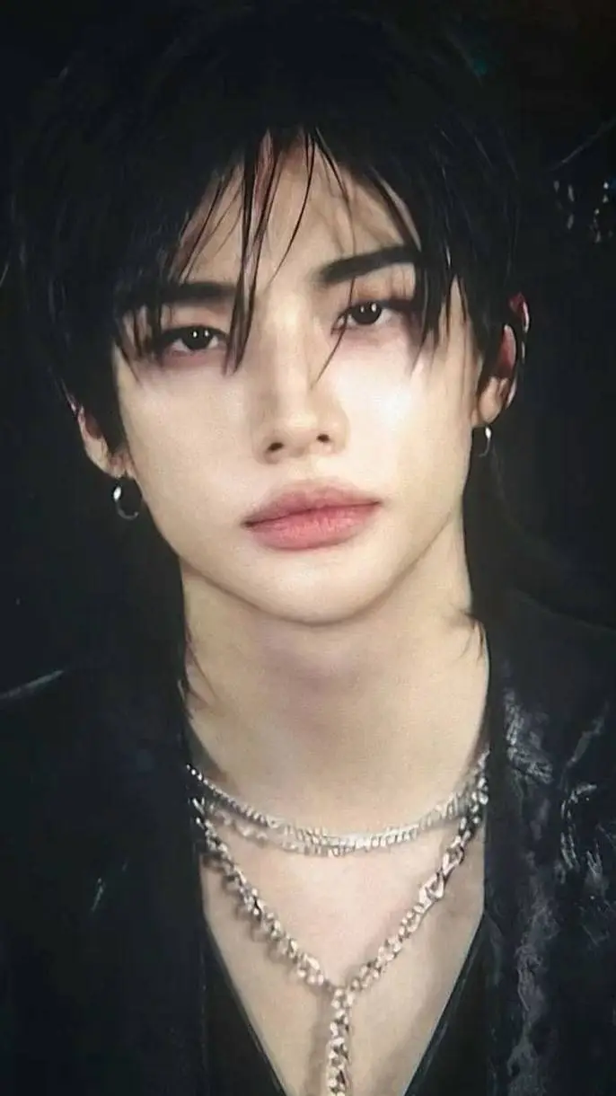 ai character: hyunjin background