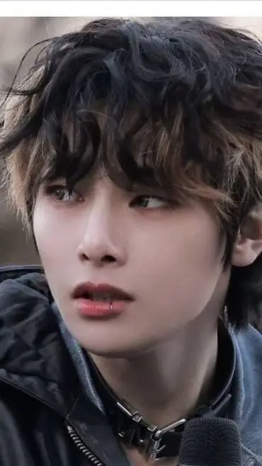 ai character: I.n background