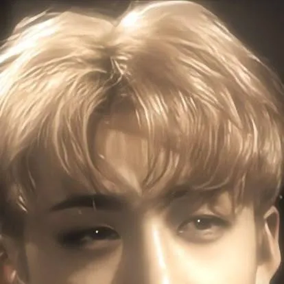 chat with ai character: bangchan