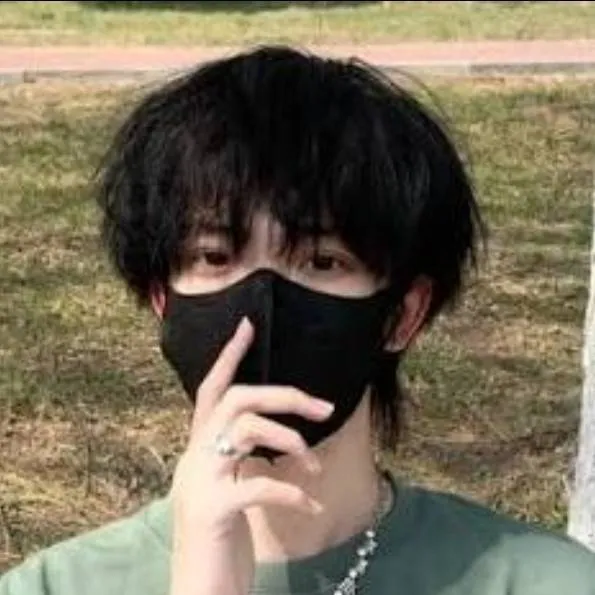 chat with ai character: ♡☆Ethan☆♡