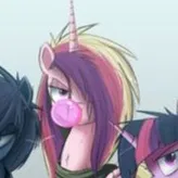 chat with ai character: Guerra Almohada RP