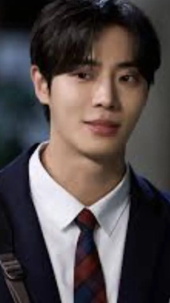 ai character: bae gyeon-woo background