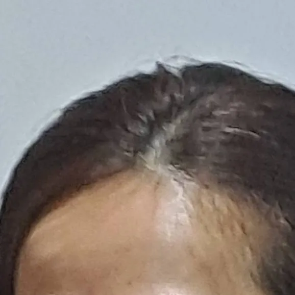 chat with ai character: lucie