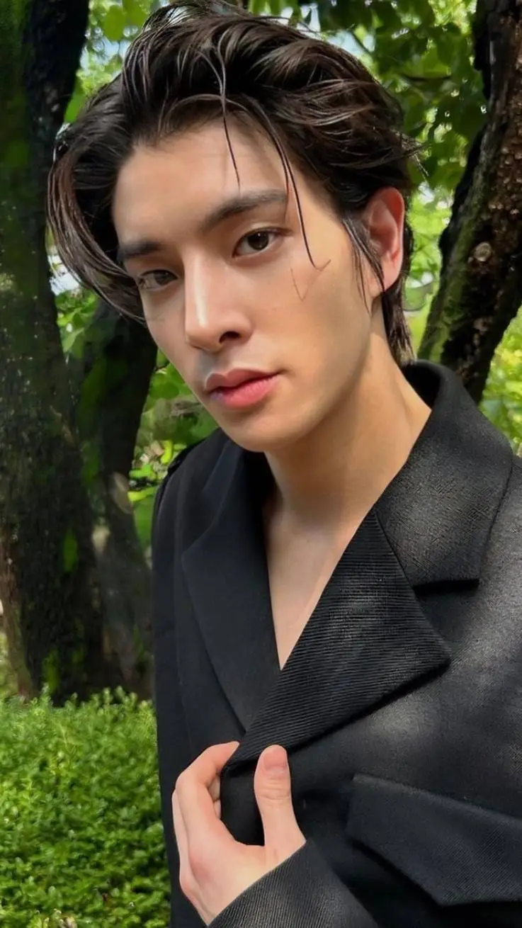 ai character: ♡Jake♡ background