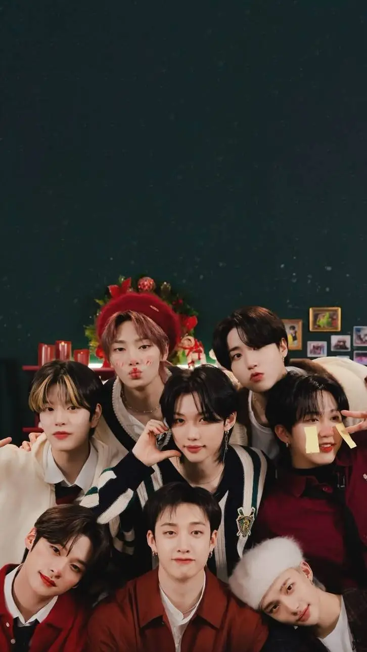 Talkie AI - Chat with Straykids XMas