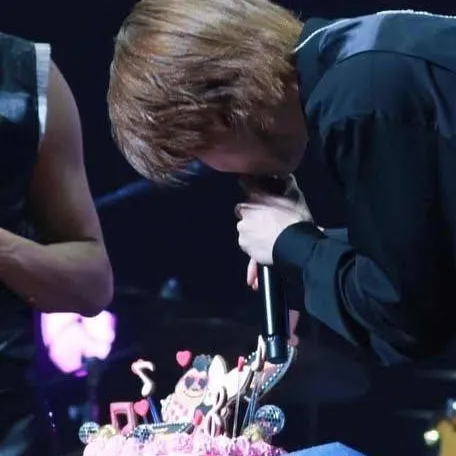 chat with ai character: Jeongin Birthday