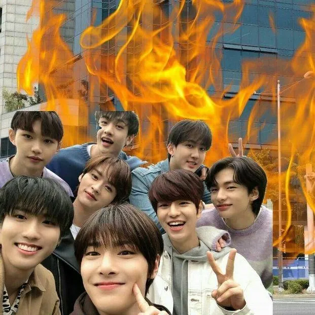 chat with ai character: skz house fire