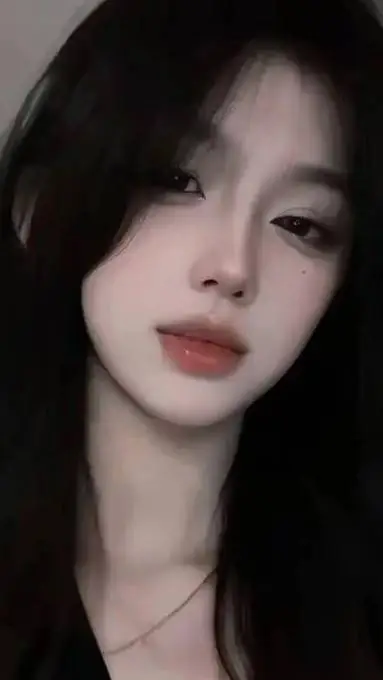 ai character: serena background