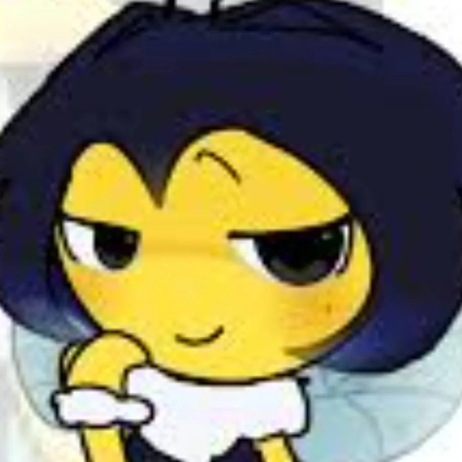 chat with ai character: Queenie