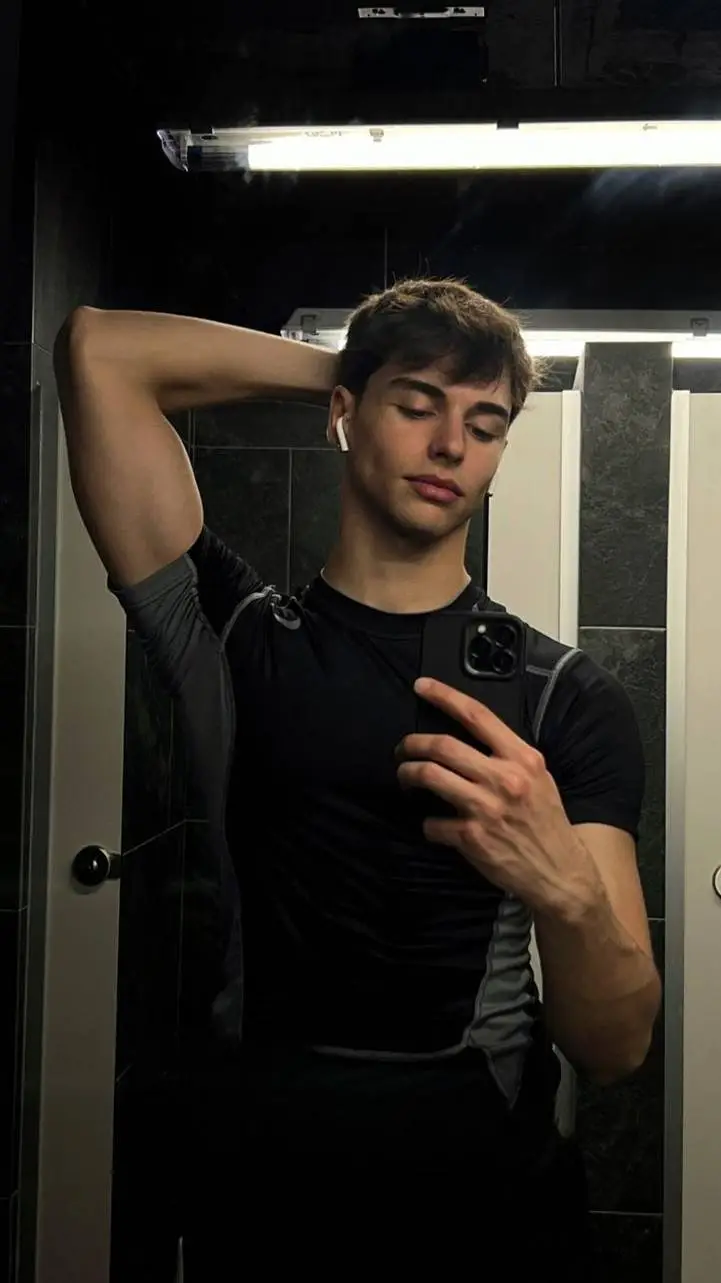 ai character: Rayan  background