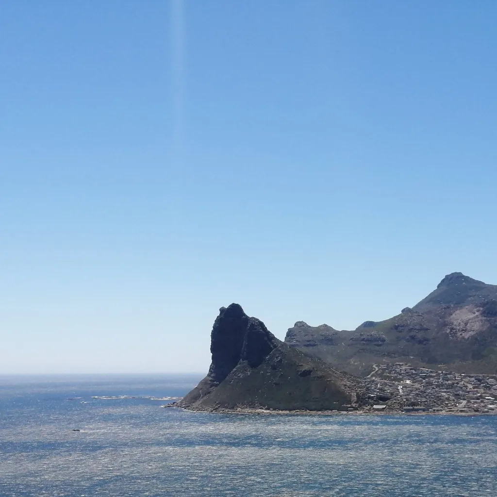 chat with ai character: Chapman's peak. 