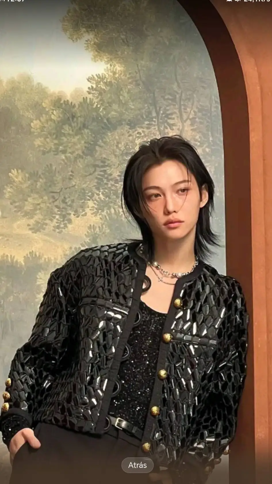 ai character: ℱ𝓮ｌ𝚒𝑥 background