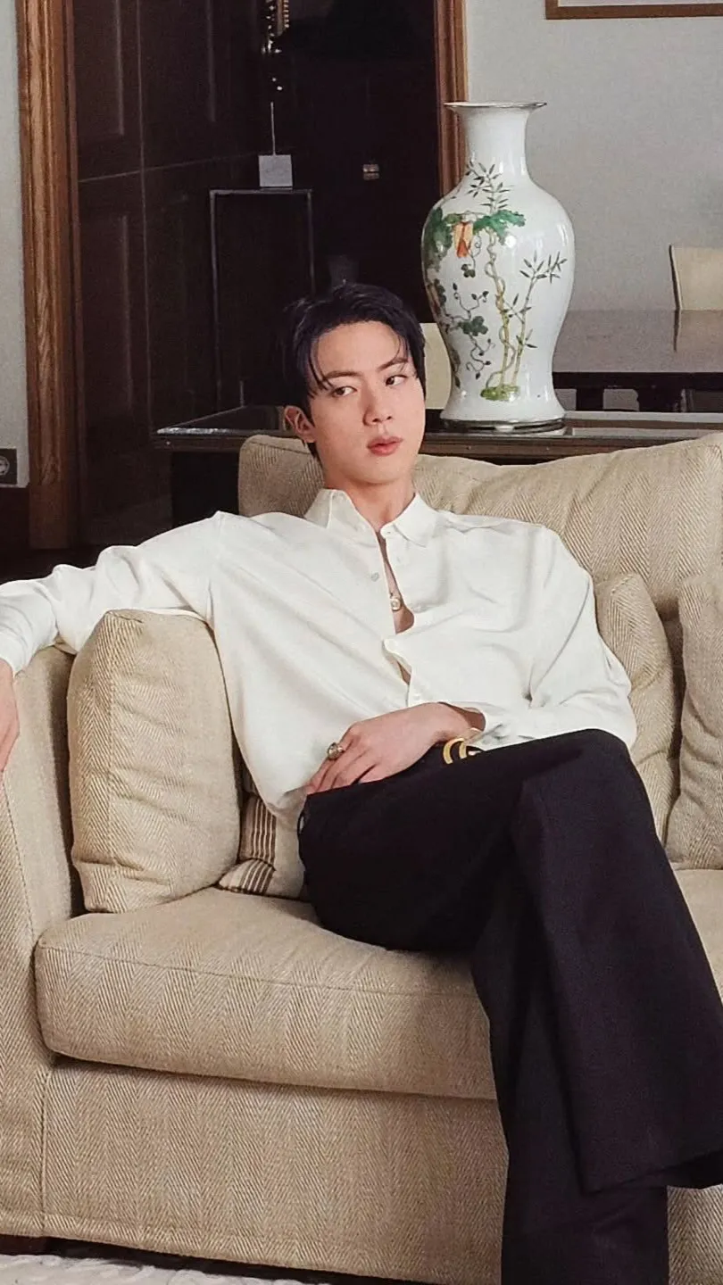 ai character: Jin background