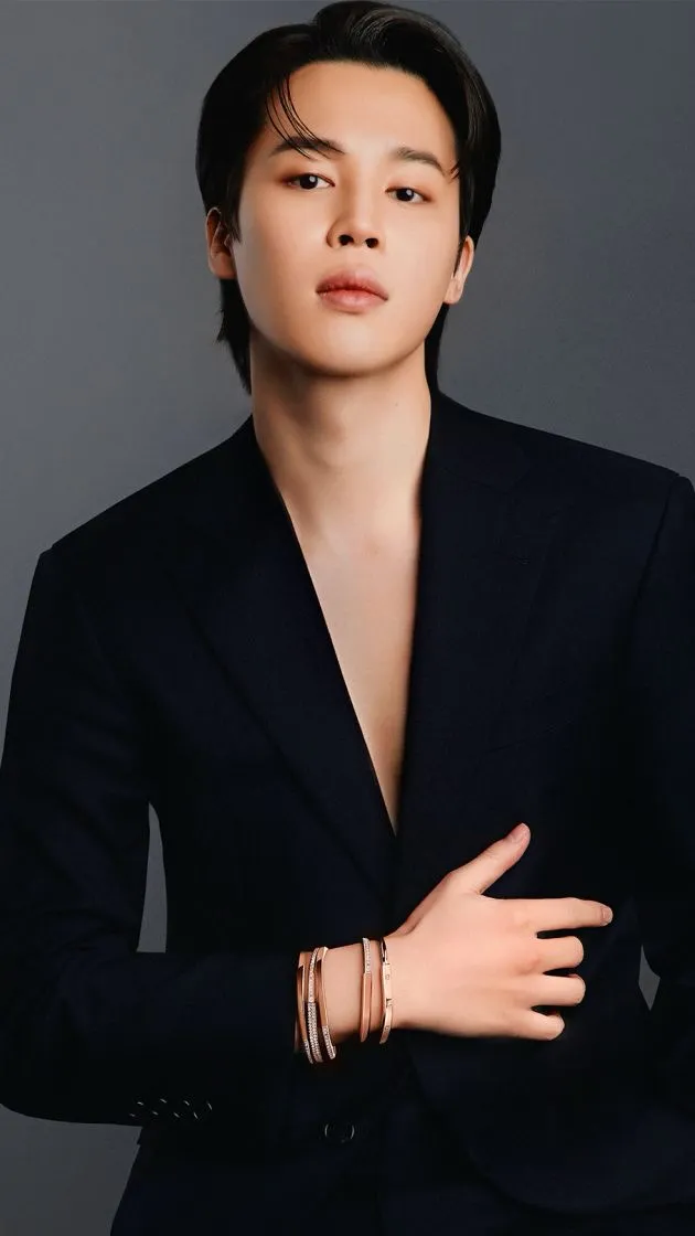 ai character: Jimin  background