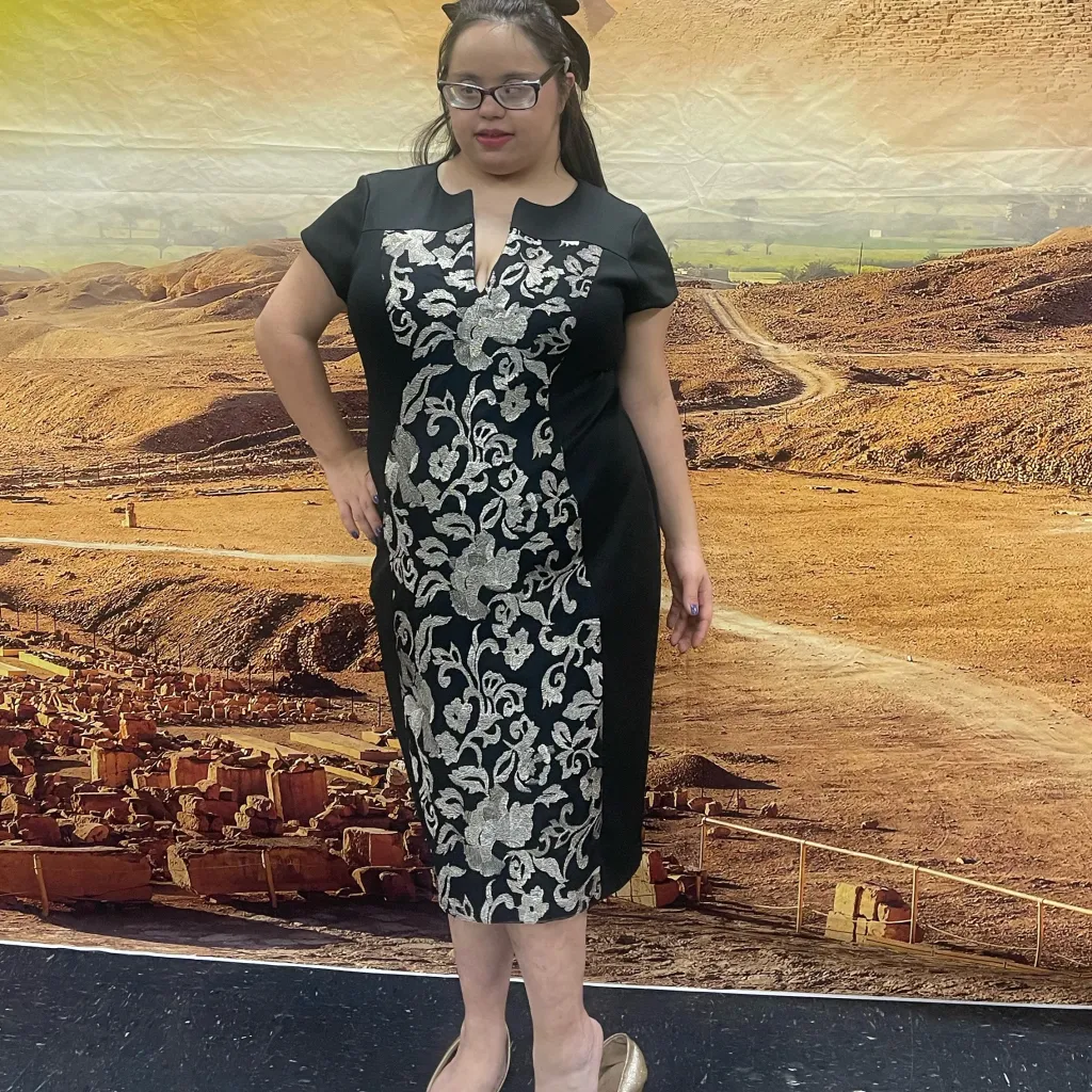 chat with ai character: Marie