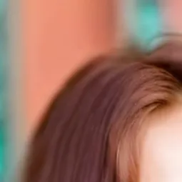 chat with ai character: Mama R mama J