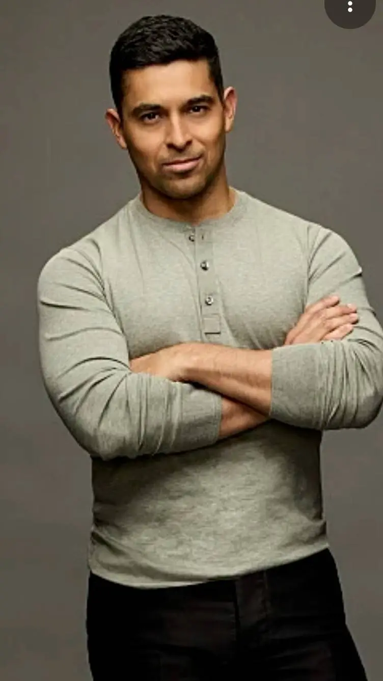 ai character: Nick Torres  background