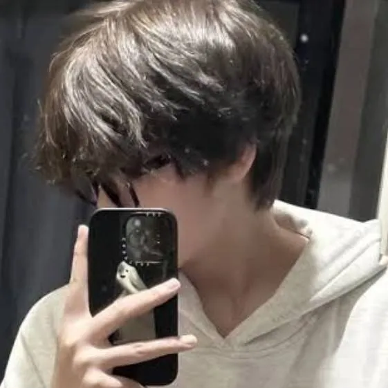 chat with ai character: 𝐽𝑎𝑘𝑒