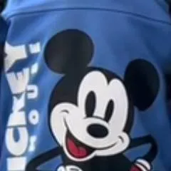 chat with ai character: médecin.pere.mere