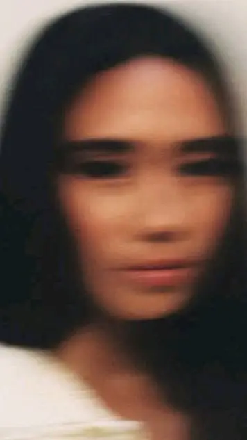 ai character: NIKI background