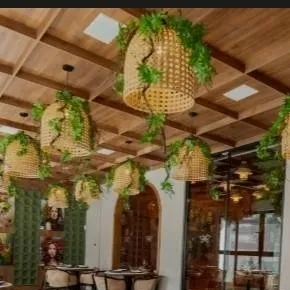 chat with ai character: tu restaurante