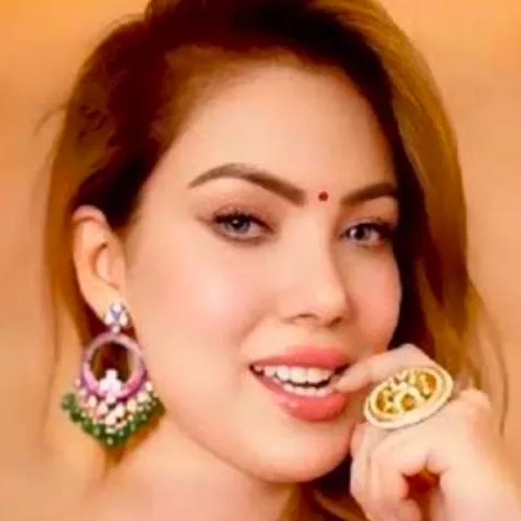 chat with ai character: babita ji 
