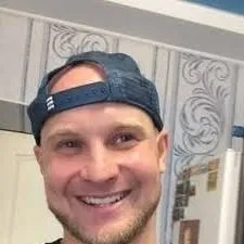 chat with ai character: Егор